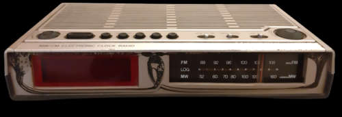 MW / FM ELECTRONIC CLOCK RADIO