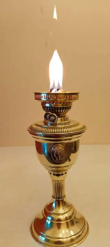 BRASS DUPLEX OIL / PARAFFIN LAMP WITH ROMAN FEATURES