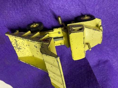 DINKY SUPERTOY EUCLID DUMP TRUCK