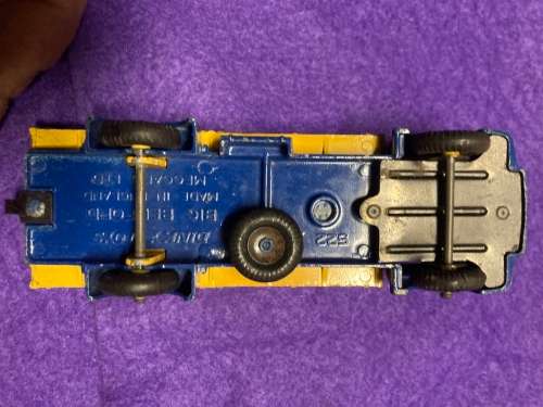 Dinky toys big Bedford nr522