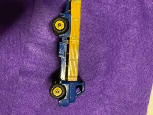 Dinky toys big Bedford nr522