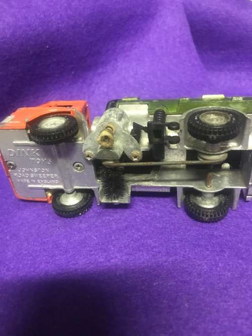 DINKY JOHNSON ROAD SWEEPER