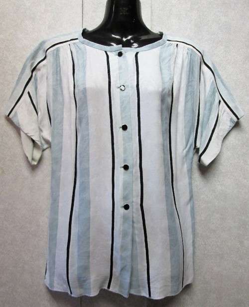 Vintage Patterned Shirt - Size 32