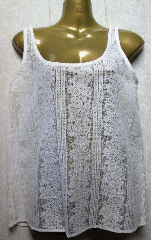 Vintage White Polyester Top - Size 32 (Chest 81cm)