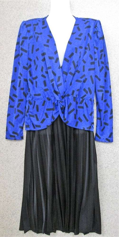 Vintage Purple & Black Patterned  Polyester Dress - Size 36