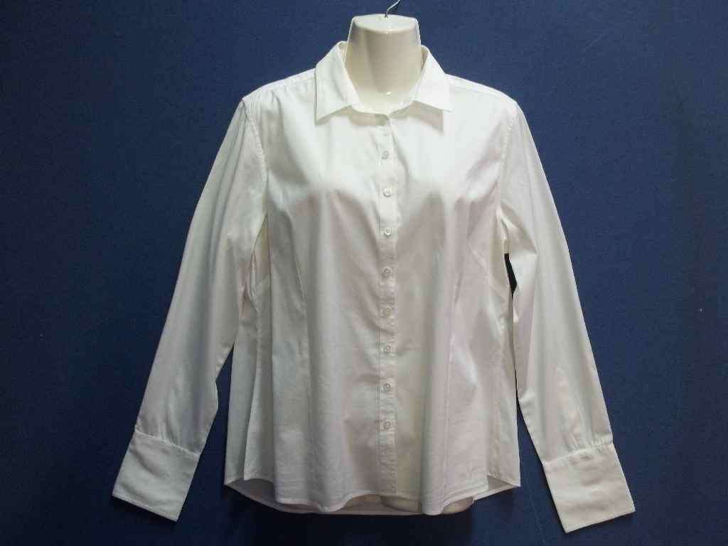 Stretch White Long Sleeve Shirt (76% Cotton / 20% Nylon / 4% Spandex) - Size L