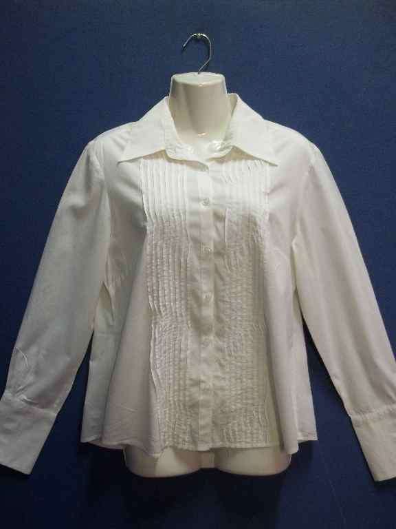 White Stretch Long Sleeve Shirt With Pleat Detail (97% Cotton / 3% Spandex)- Size 36 * Quality Brand