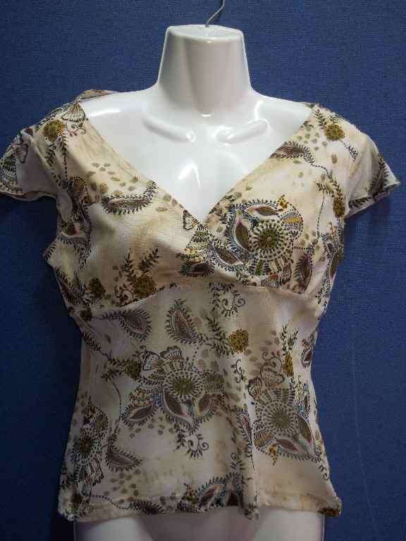 Stretch Net Patterned Top (100% Nylon) - Size 34 * Quality Brand