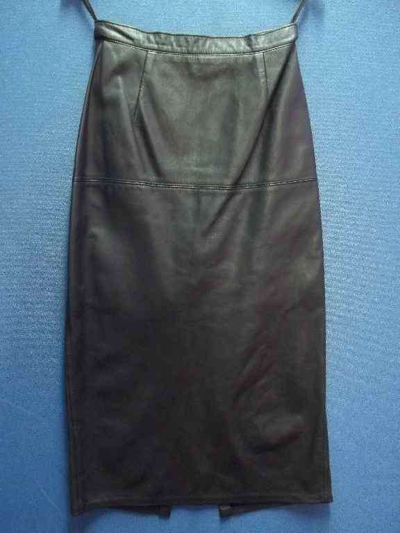 Vintage High Waisted Leather Skirt - Size 34