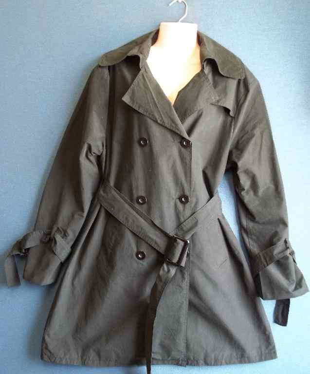 Lightweight Lined Mid Thigh Length Trenchcoat - Chest 112cm