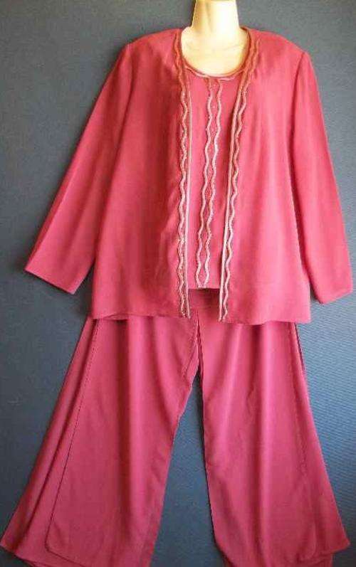 Dark Pink Boutique Layered Polyester Three Piece - Size 40 * Quality