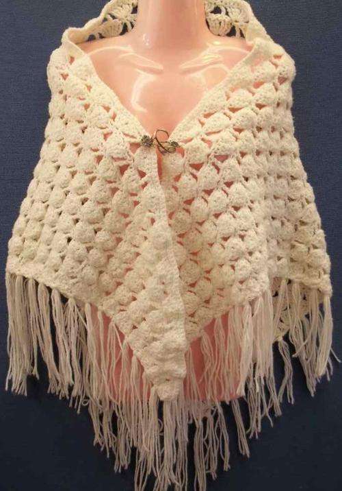 Vintage Thick Cream Shawl (Brooch Not Included)