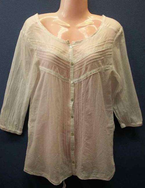 100% Cotton Ultra Lightweight White Shirt - Size 32 * Quality Brand