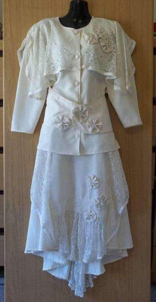 Vintage Cream Polyester & Lace Two Piece With Belt - Size 36 (Chest 92cm, Waist 90cm-110cm)