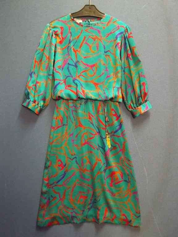 Lined Long Sleeve Patterned Green Retro Dress - Size 36 * Quality