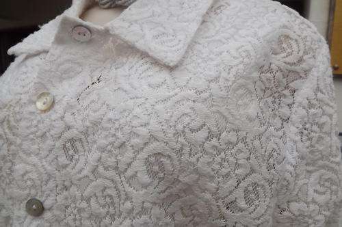 Vintage White Lace Blouse/Jacket from the 80's in size 20/44 by Topics - still in good condition
