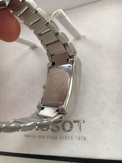 TISSOT GENEROSI-T007 309 A Ladies` watch