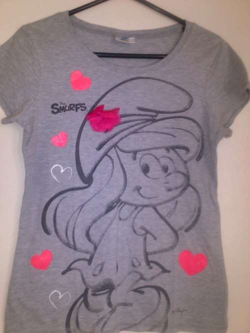 Greyish Medium size t-shirt