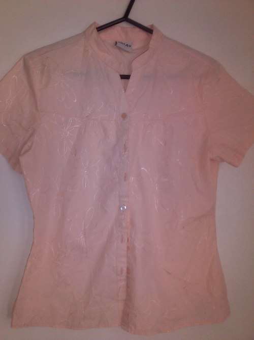 34   Peach Shirt