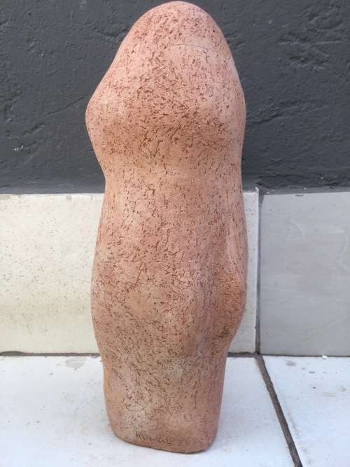 RARE TERRACOTTA SCULPTURE BY SYDNEY KUMALO