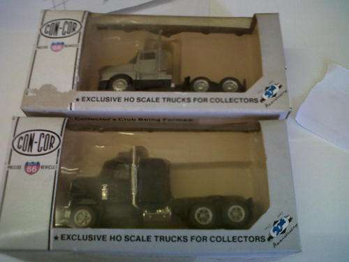 2x HO Concor trucks (no trailers)