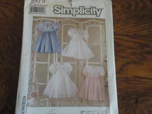 SIMPLICITY PATTERNS 9579 -"OLIVER GOODIN HEIRLOOM " SIZE A  1 - 4 - COMPLETE + UNCUT