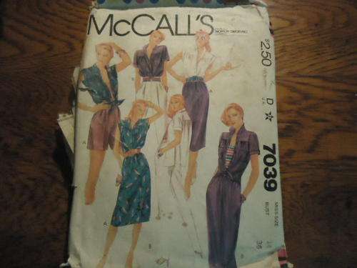 McCALL'S PATTERNS 7039- SIZE 14  BUST 36" COMPLETE