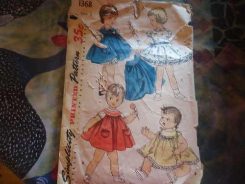 1950'S SIMPLICITY PATTERNS1368 SIZE 2 - COMPLETE