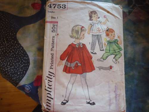 1950'S SIMPLICITY PATTERNS 4753 SIZE 1 - COMPLETE