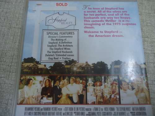 THE STEPFORD WIVES WITH NICOLE KIDMAN + BETTE MIDLER  - DVD EDITION - RUNNING TIME 90 MINUTES