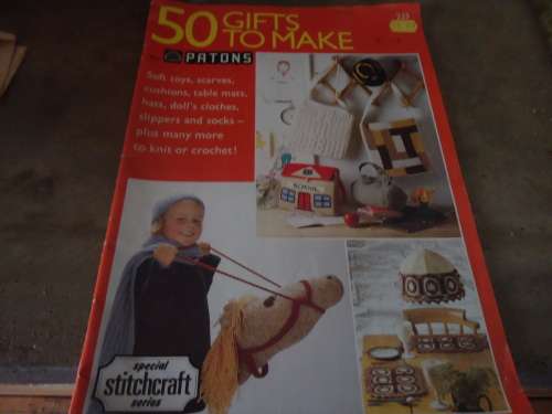 PATONS NUMBER 233 -  50 GIFTS TO MAKE -  KNIT AND CROCHET - 40 PAGES