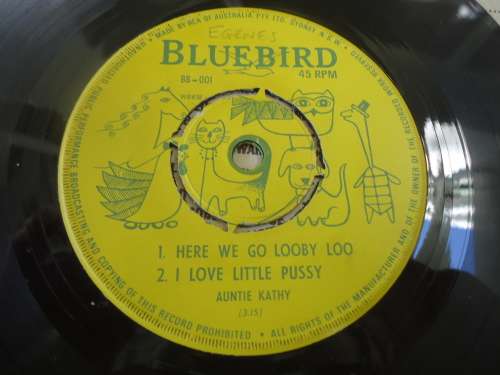 PICTURE SLEEVE "SING AND PLAY SONGS"-45 RPM EXTENDED PLAY AUSTRALIAN RCA BLUEBIRD SEVEN SINGLE