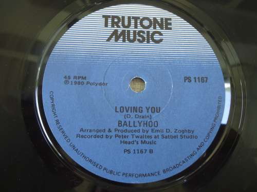 4 POP SEVEN SINGLES - DIFFERENT ARTISTS SEE LISTING FOR PICTURES AND TITLES SEVEN SINGLE - 28