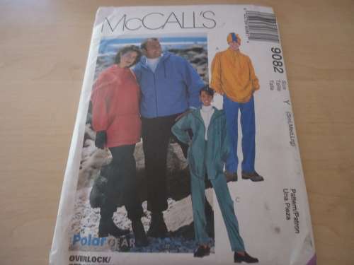 McCALL'S PATTERN 9082 SIZEY + SMALL + MEDIUM + LARGE - COMPLETE AND UNCUT