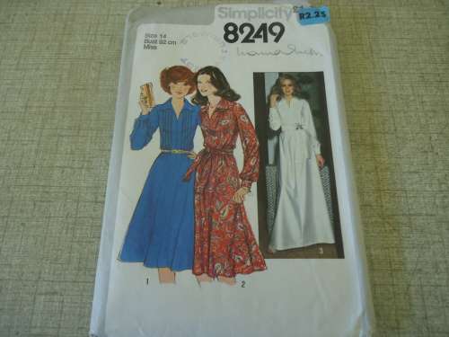 SIMPLICITY PATTERNS 8249 - SIZE 14 BUST 92cm COMPLETE AND UNCUT