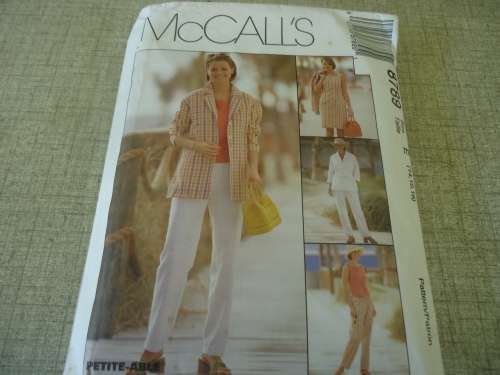 McCALL'S PATTERNS 8789 SIZE E = 14 + 16 + 18 COMPLETE & UNCUT
