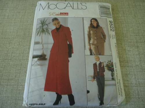 McCALL'S PATTERNS 9522 SIZE FW = 18 + 20 + 22 COMPLETE & UNCUT