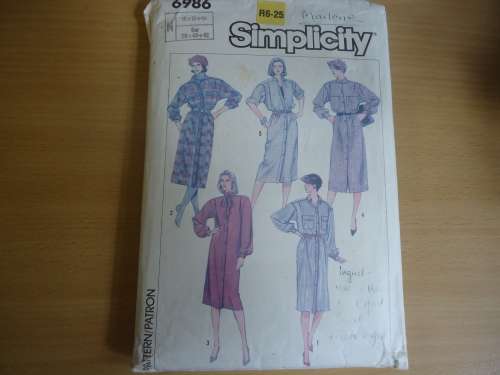 SIMPLICITY PATTERNS 6986 SIZE N = 10 + 12 + 14  - COMPLETE