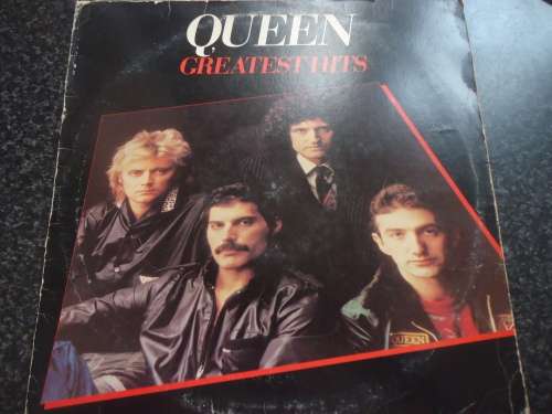 QUEEN GREATEST HITS  1980 EMI  STEREO LP INNER SLEEVE + PLASTIC COVER