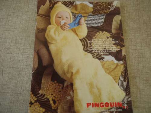 PINGOUIN NO 7723 4 PLY - BABY'S SLEEPING BAG
