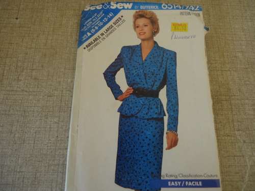 BUTTERICK "SEE & SEW" PATTERN 6514/742 SIZES A = 6 +  8 + 10 + 12  + 14- Complete & uncut