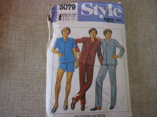 STYLE PATTERNS 3079 -SIZES SMALL  34 - 36 + MEDIUM 38 - 40 + LARGE 42 - 44 +X-LARGE 46 - 48 COMPLETE