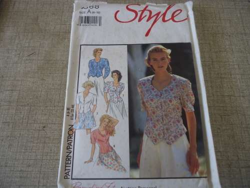 STYLE PATTERNS 1868  SIZE A - 6 - 18   COMPLETE