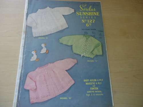 SIDAR -SUNSHINE SERIES #127 BABIES MATINEE COATS - AGE 3 - 6 MONTHS