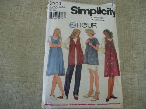 SIMPLICITY PATTERNS 7309  MATERNITY SIZE AA  EXTRA SMALL, SMALL & MEDIUM  COMPLETE