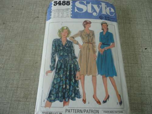 STYLE PATTERNS 3488 DRESS MISS SIZE 14 + 16 + 18 + 20 COMPLETE