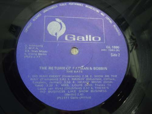 THE BATS -THE RETURN OF FATMAN & ROBIN  -  1977 GALLO STEREO LP #GL 1890