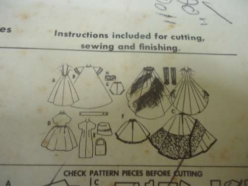 McCALL'S CRAFTS PATTERNS 2342  20" DOLL OUTFITS  - COMPLETE