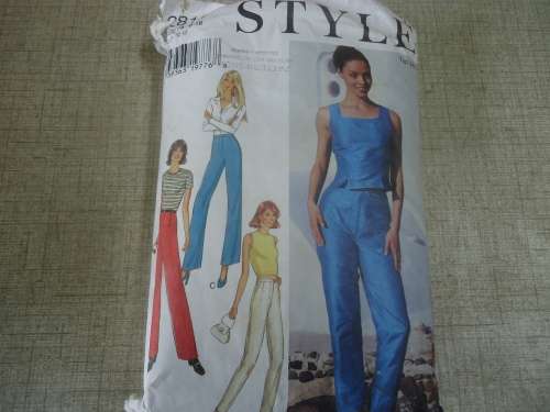 STYLE PATTERNS 2813  PANTS SIZE A = 6 - 16 - COMPLETE