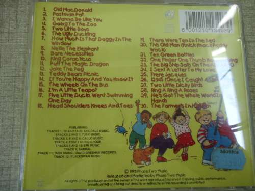 CHILDREN'S MUSIC:  30 CHILDREN'S PLAYGROUP FAVOURITES-  VARIOUS ARTISTS  - CD